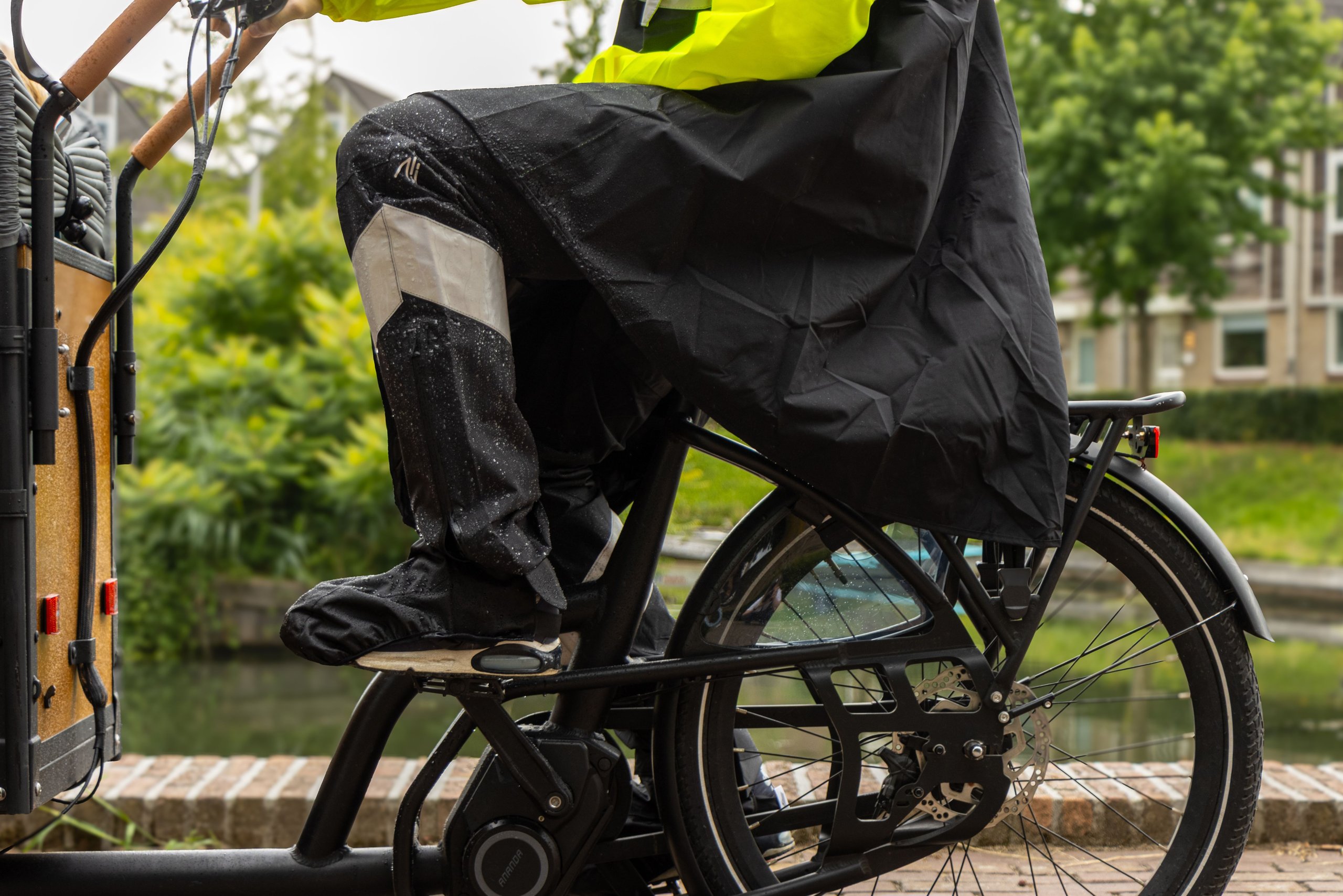 Rain trousers with shoe cover  Senior - Image 10