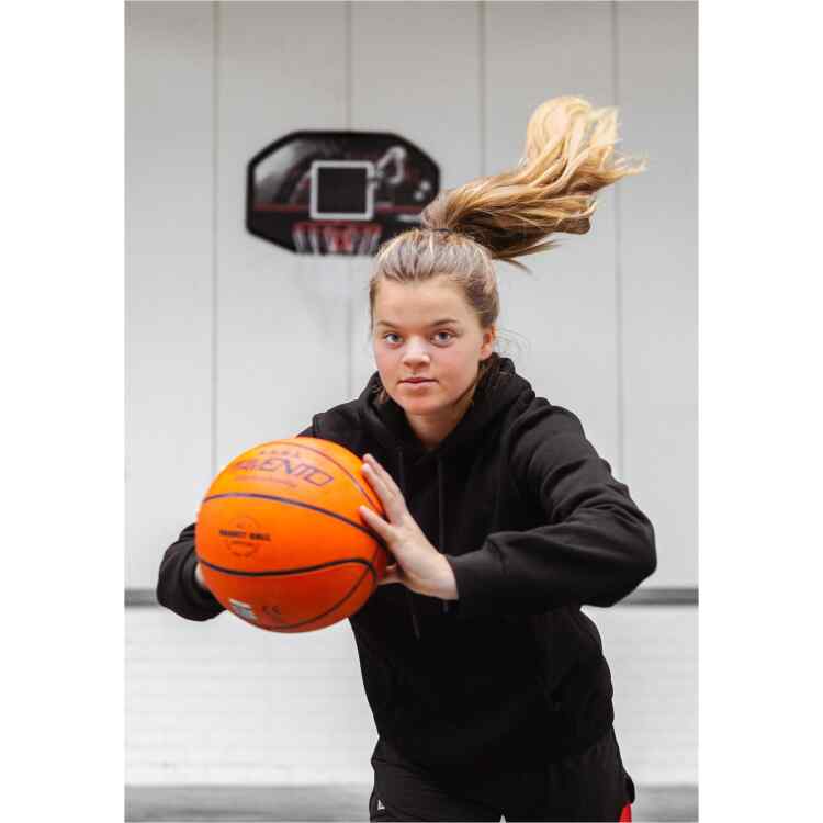 Basketball size 7  Old Faithful - Image 2