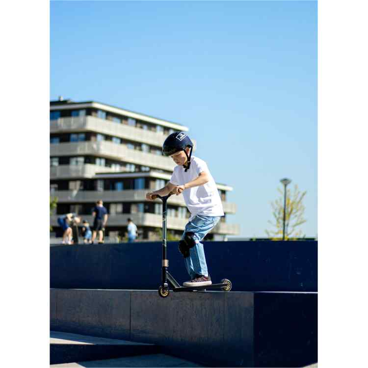 Stunt Scooter  Pulse Racer - Image 2
