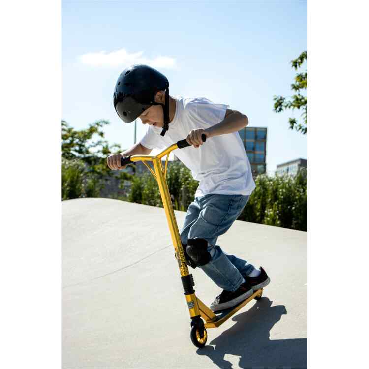 Stunt Scooter  Liquid Gold - Image 2