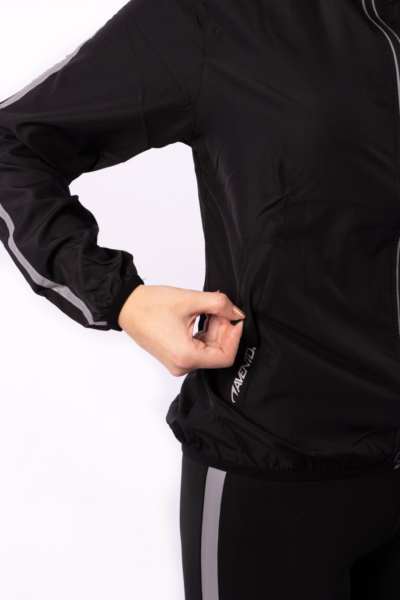 Running Jacket Women Basic Black - Image 6